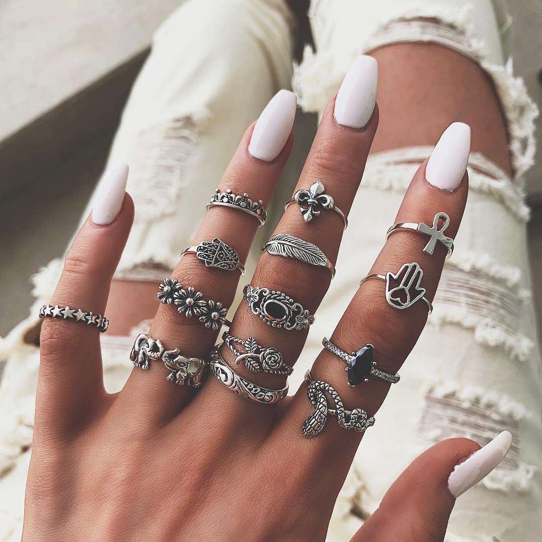 Wholesale Hollow Geometric Black Gemstone Ring Set